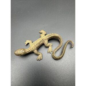 Rh Co. Reading Hardware Store Promo Ad Bronze Brass Salamander Lizard Paperweigh